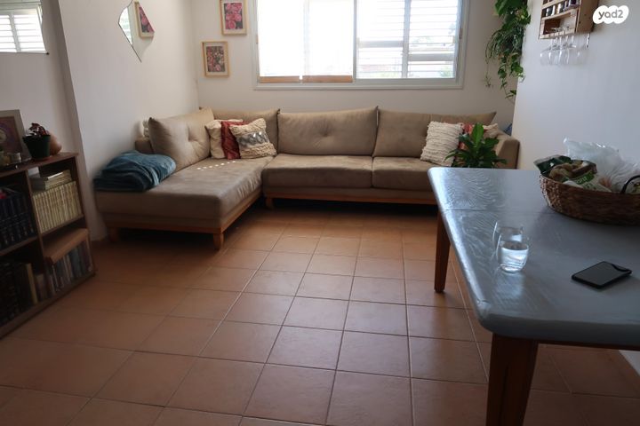 שדרות מנחם אריאב 43