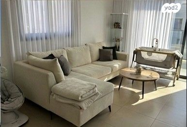 גולדה מאיר 52