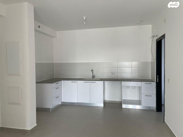 אליהו הנביא 16