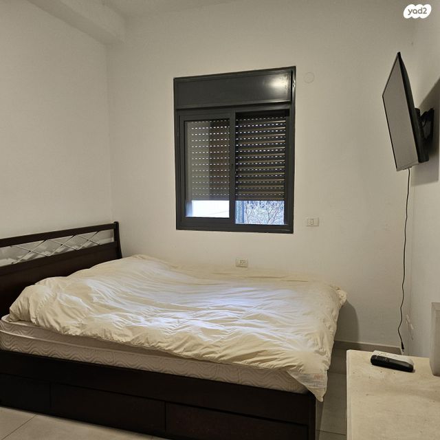 יצחק גרציאני 1