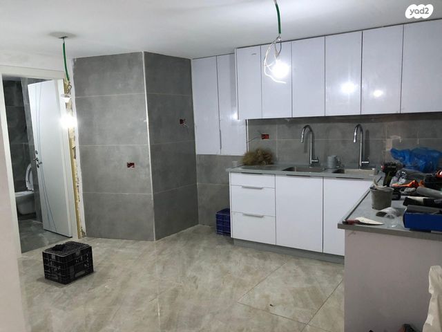 יוסף צבי הערץ 36