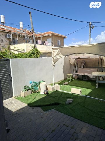 שיבת ציון 32