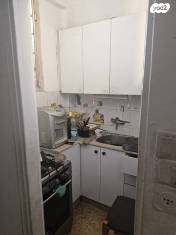 דרך קיבוץ גלויות 87