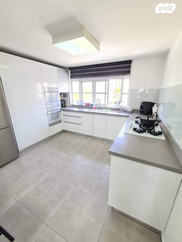 חיים ארלוזורוב 13