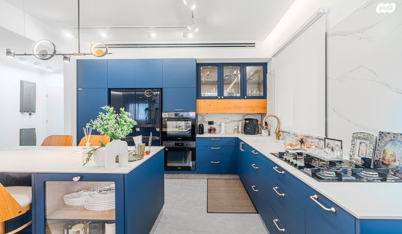 יצחק שמיר 18