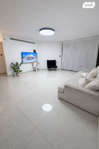 דירה, קרית אילון, חולון