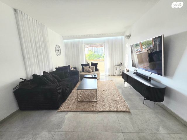 דירה, קרית גנים, ראשון לציון