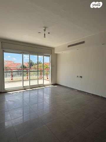 מודעת נכס, מגדל הלבנון, משואה, מודיעין מכבים רעות