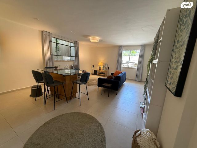 מודעת נכס, נווה מגן, רמת השרון