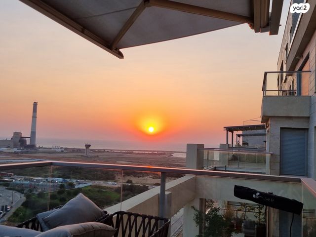 פרופ' יובל נאמן 