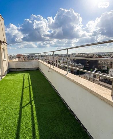 גג/ פנטהאוז