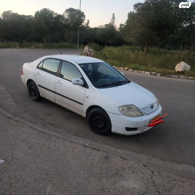 מודעת רכב טויוטה קורולה