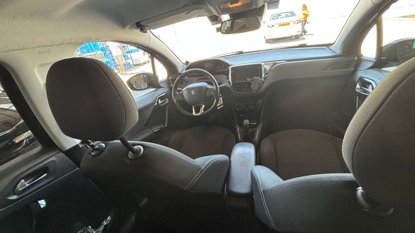 מודעת רכב פיג'ו 208