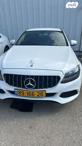 מודעת רכב מרצדס-בנץ C-class