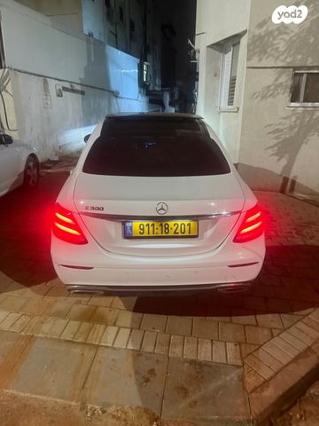 מודעת רכב מרצדס-בנץ E-class