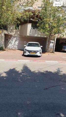 מודעת רכב יונדאי איוניק