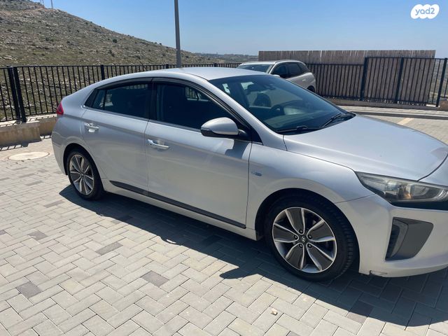 מודעת רכב יונדאי איוניק