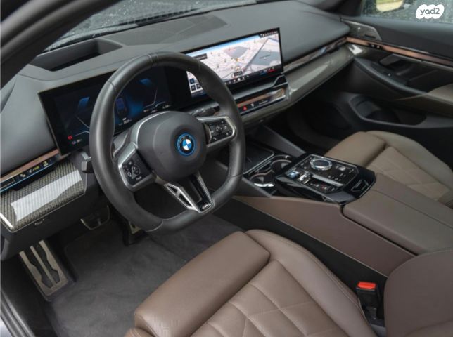 מודעת רכב ב מ וו I5