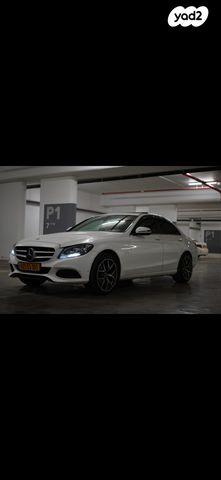 מודעת רכב מרצדס-בנץ C-class