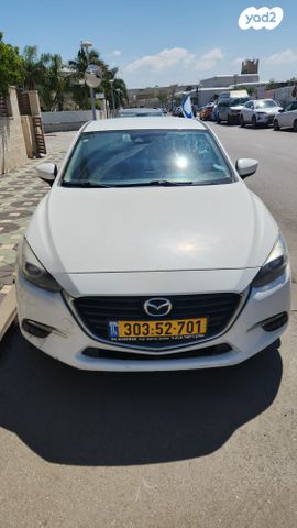 מודעת רכב מאזדה 3
