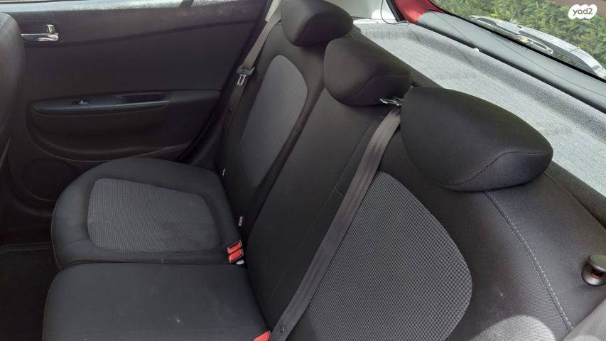 מודעת רכב יונדאי i20