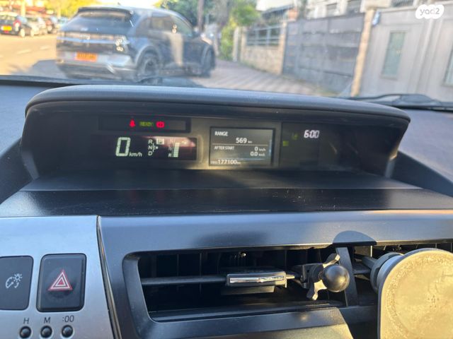 מודעת רכב טויוטה פריוס פלוס