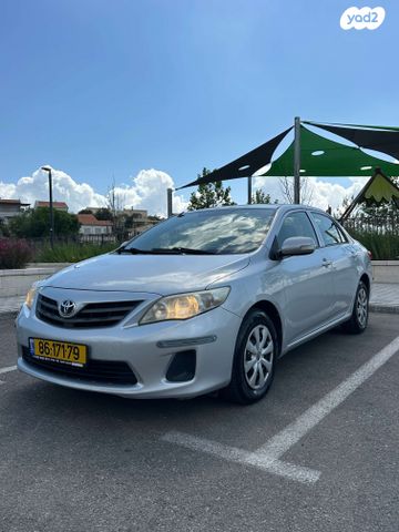 מודעת רכב טויוטה קורולה