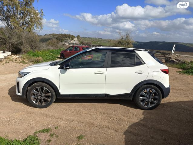 מודעת רכב קיה סטוניק