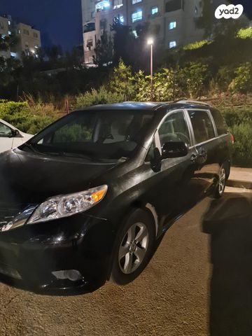 מודעת רכב טויוטה סיינה