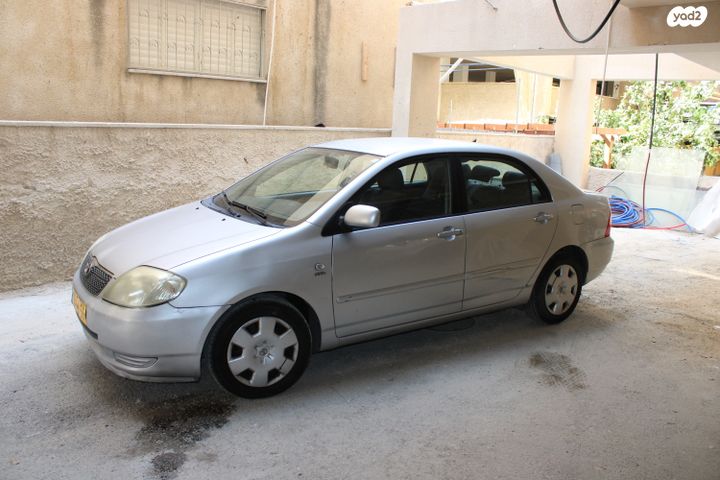 מודעת רכב טויוטה קורולה