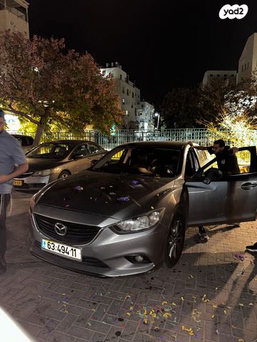 מודעת רכב מאזדה 6