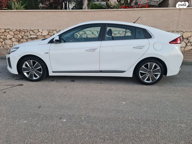 מודעת רכב יונדאי איוניק