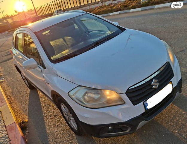 מודעת רכב סוזוקי קרוסאובר