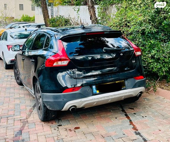 מודעת רכב וולוו V40