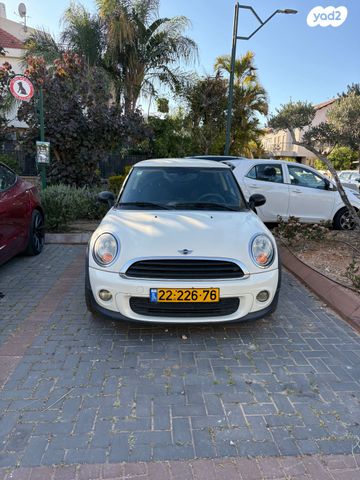 מודעת רכב מיני קופר