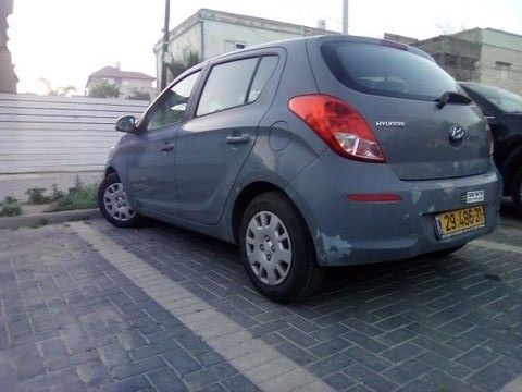 מודעת רכב יונדאי i20