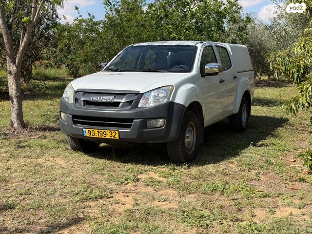 מודעת רכב איסוזו די-מקס