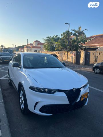 מודעת רכב אלפא רומיאו טונלה