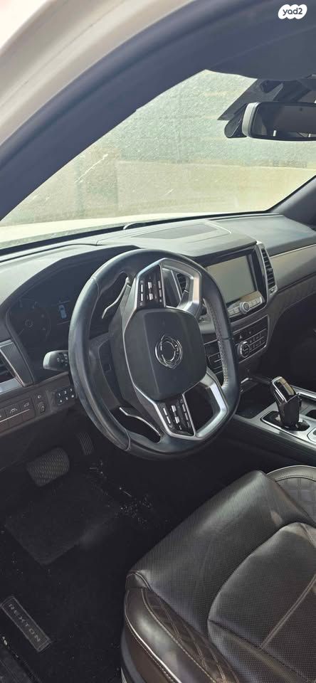 מודעת רכב סאנגיונג רקסטון