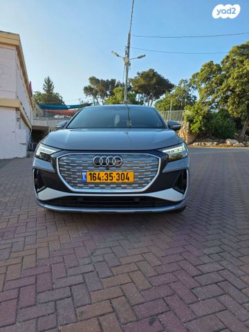 מודעת רכב פולקסווגן T-רוק