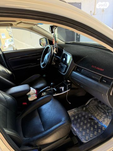 מודעת רכב מיצובישי אאוטלנדר