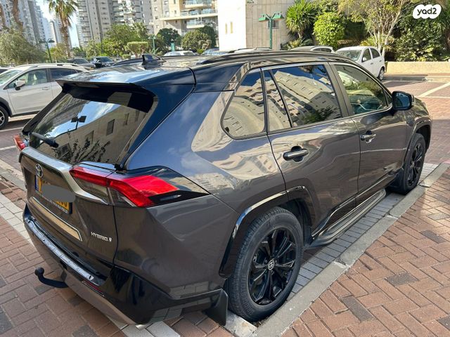 מודעת רכב טויוטה RAV4