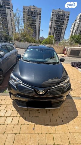 מודעת רכב טויוטה RAV4