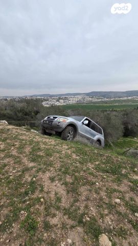 מודעת רכב מיצובישי פג'רו