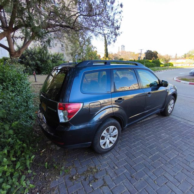 מודעת רכב סובארו פורסטר