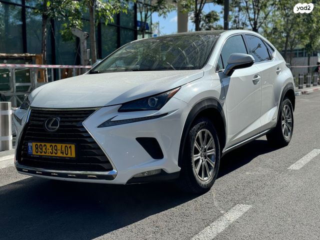 מודעת רכב לקסוס NX