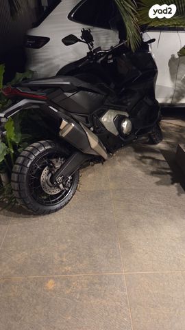 מודעת רכב הונדה X-ADV750