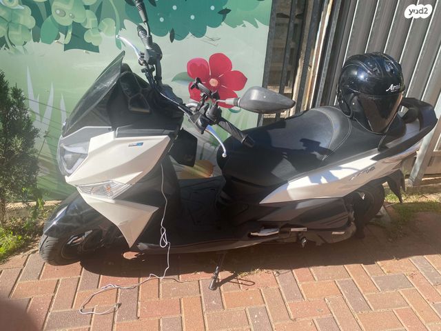 מודעת רכב סאן יאנג ג'ט 14 125