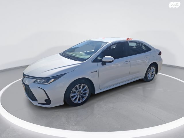 מודעת רכב טויוטה קורולה