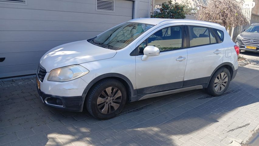 מודעת רכב סוזוקי קרוסאובר